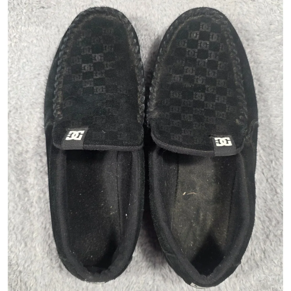 DC Shoes Villain Mens 12 Black Suede Slip On Loafer Monogram Skateboard Shoe
